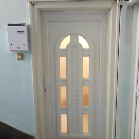 Hotel Lucia Apartman