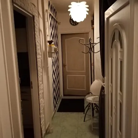 Hotel Lucia Apartman